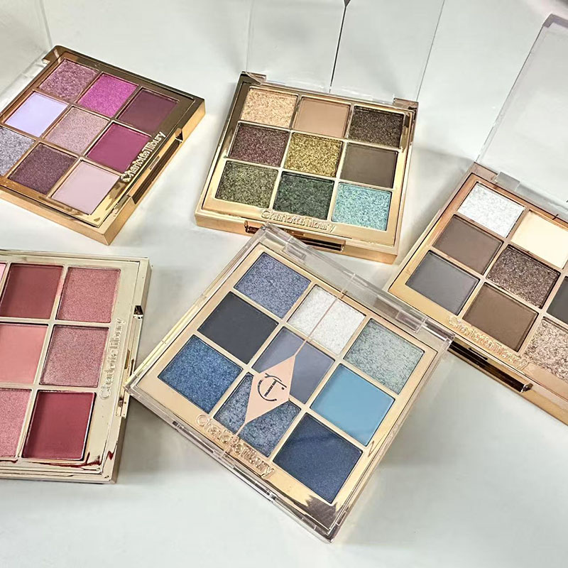 Luxury Fashion CT Brand Makeup - огляд і ціна Luxury Skincare And Makeup Brands
