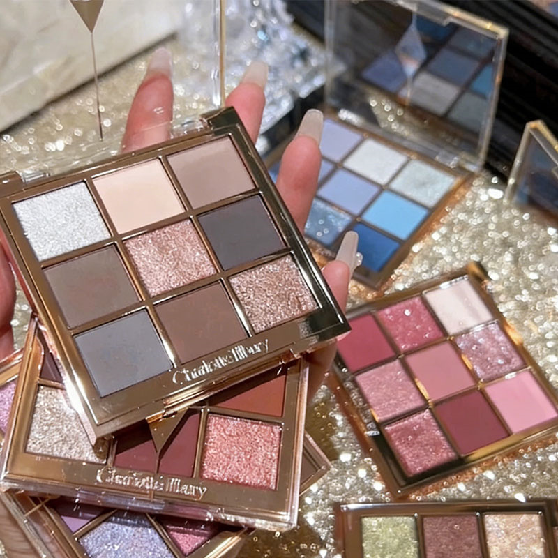 Luxury Fashion CT Brand Makeup - огляд і ціна Luxury Skincare And Makeup Brands